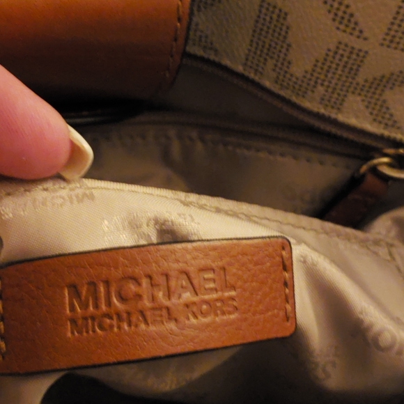 Michael Kors Hamilton bag - Picture 4 of 8